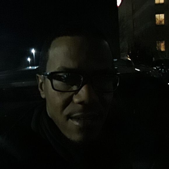 Meet your Posher, Farid - Picture 1 of 1